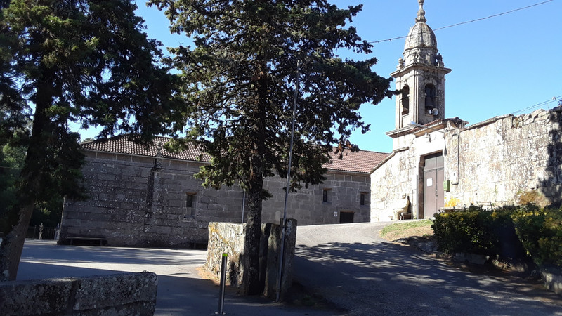 Igrexa de Santa María de Alba