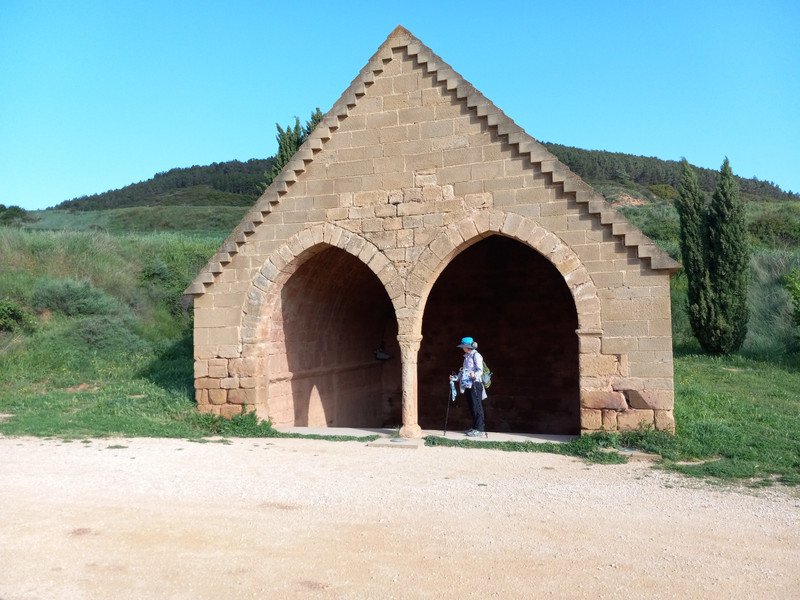 A old "well" just outside of Villamajor de Monjardin