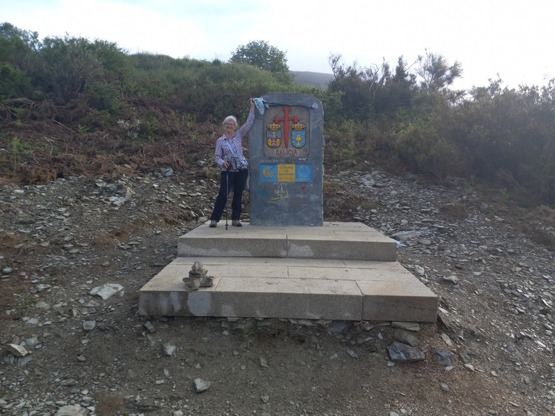 Manoli posing at the Galician border