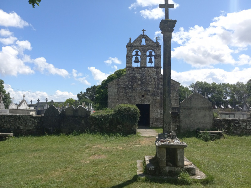 The Igrexa de Santiago de Lestedo in Listedo