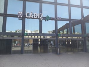 The Cadiz train station