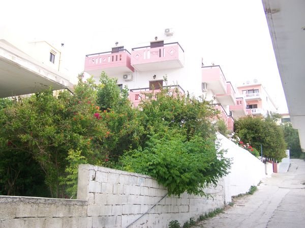Apokoros Apartments