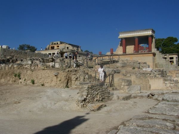 Knossos Overview