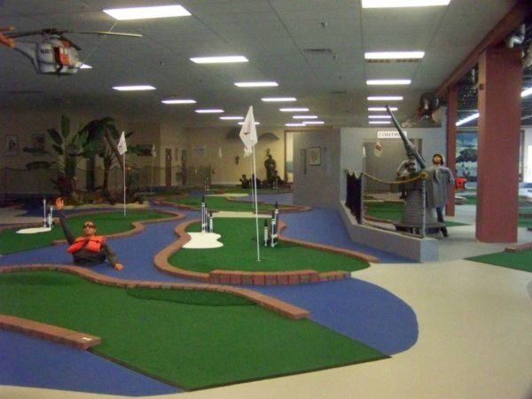 Indoor Miniature Golf