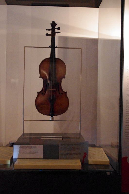 Paganini Violin