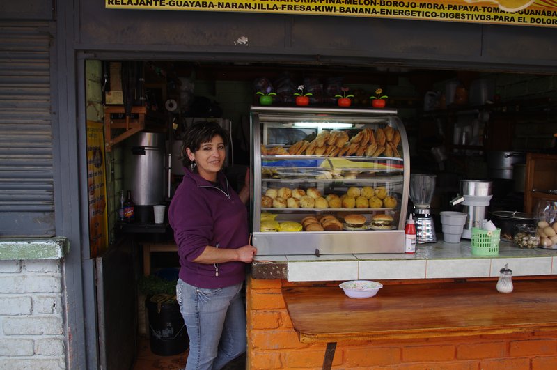 Dona Ceci food vendor in Sigsig