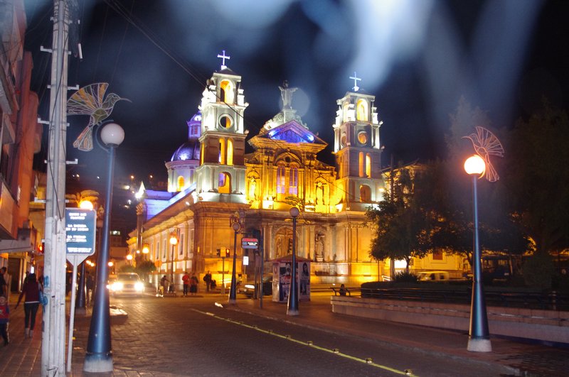 Otavalo cathedral at night