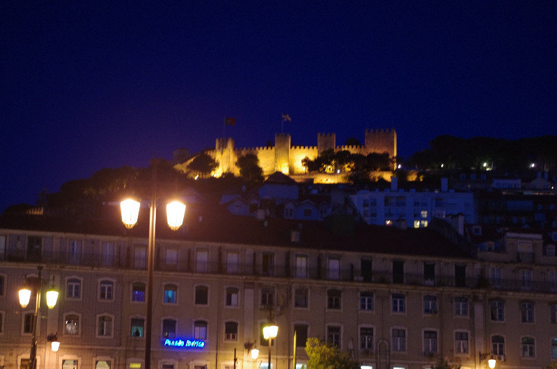 Castelo Sao Jorge At Night