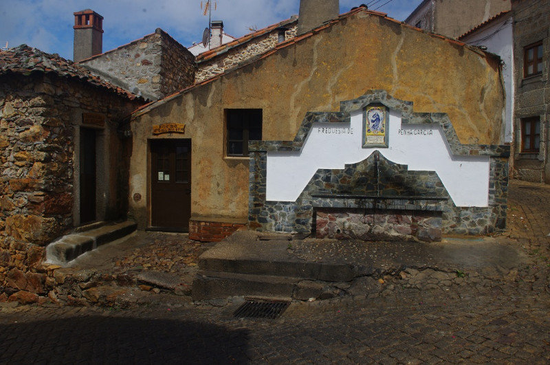 THE COMMUNITY OVEN AND FOUNTAIN