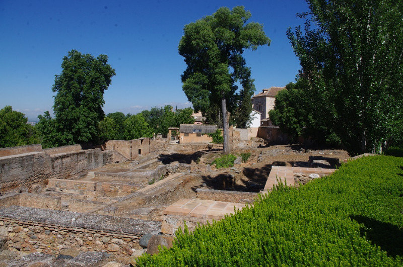 THE FOUNDATIONS OF THE ALHAMBRA VILLAGE WHERE THE LOWER CLASS LIVED