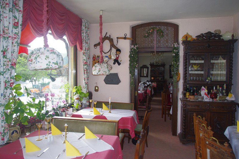 Cafe Restaurant Rheingold Dining room