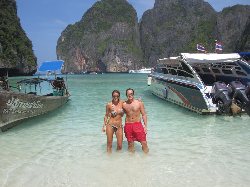 Julie's Travel Blog: Looking for a Ping Pong Show in Phuket