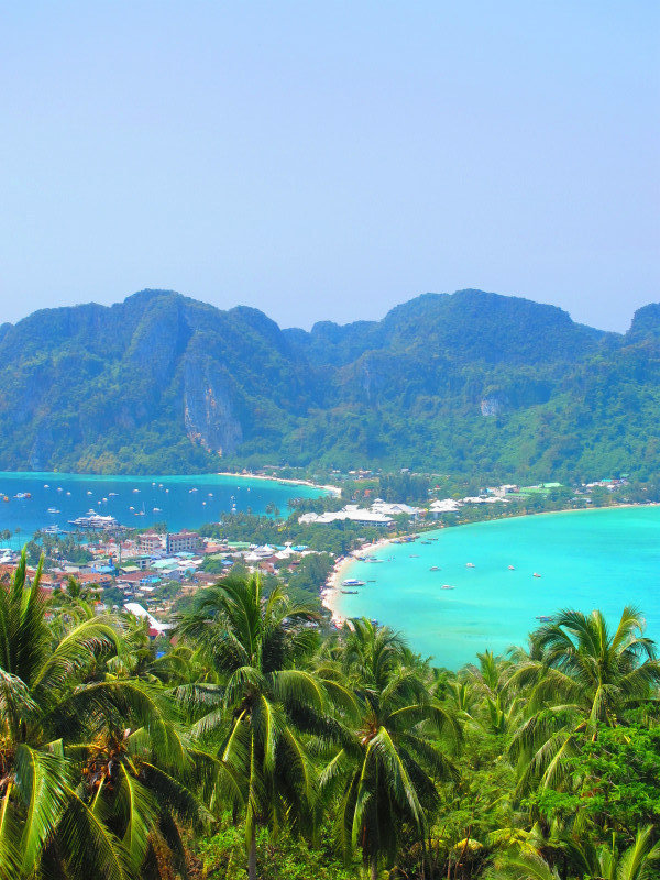 Viewpoint overlooking both sides of Koh Phi Phi