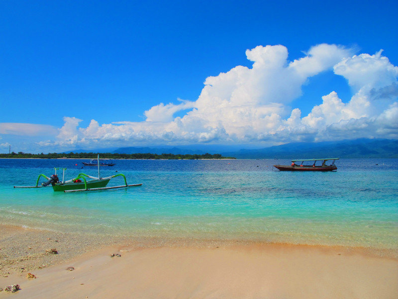 Turquoise water + white sand = paradise