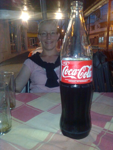 A 1L glass bottle, and we saw 2L ones too!!