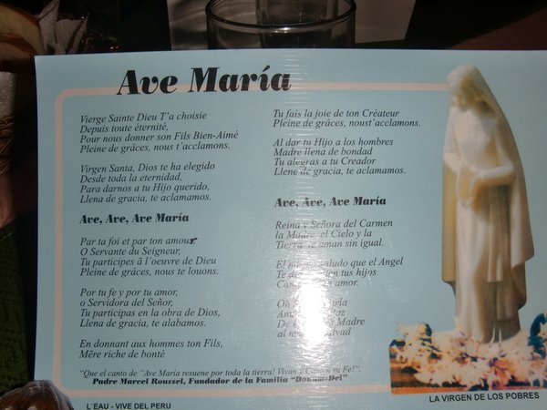 The lyrics to Ave Maria!!