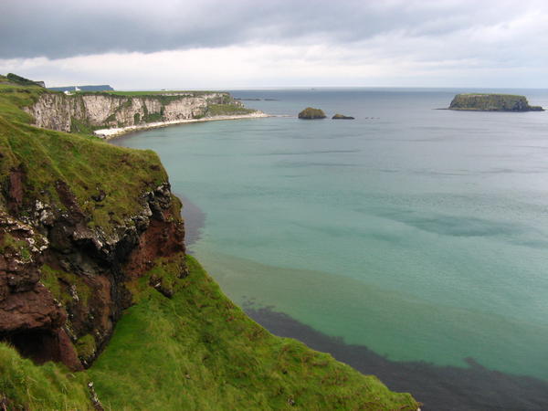 On the way to Carrick-a-rede bridge