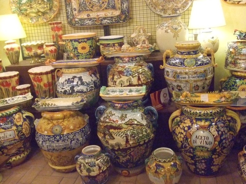 Siena pottery