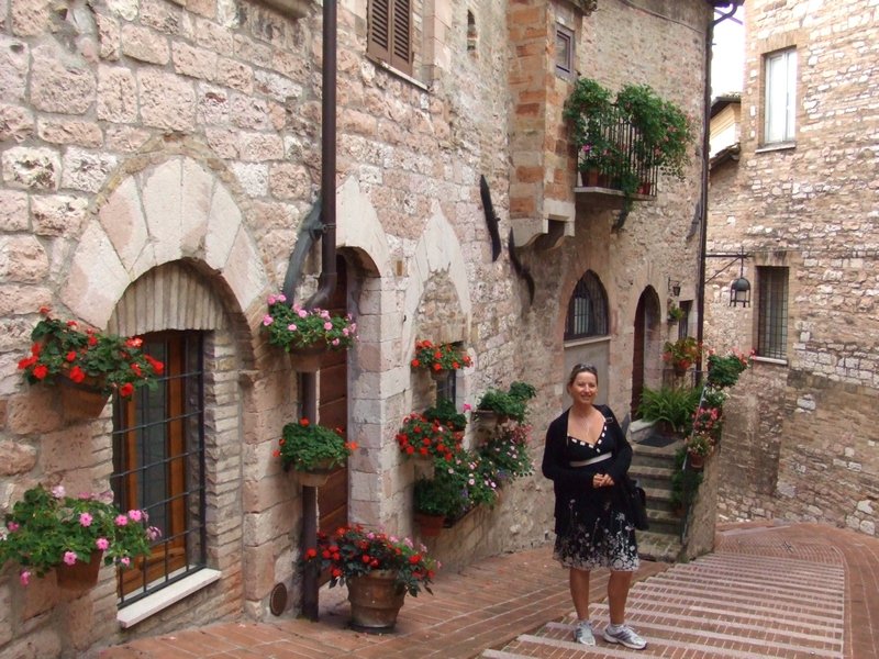 Gorgeous hanging gardens in Assisi