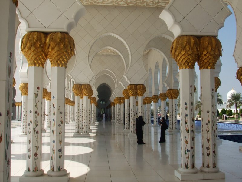 The Grand Mosque interior - Abu Dhabi