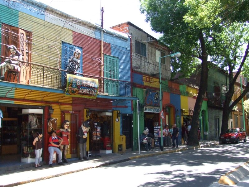 La Boca souvenir shops