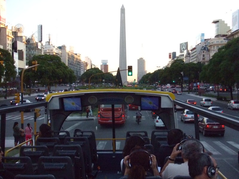 Obelisco, Ave. 9 Julio, Buenos Aires
