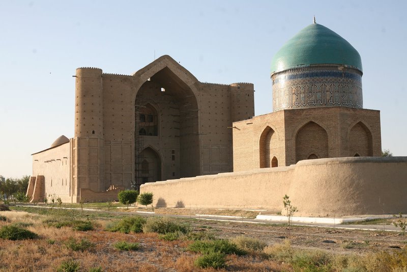 Mausoleum bei Tageslicht