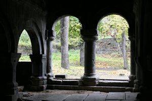 Blick vom Kloster Sanahin nach draussen