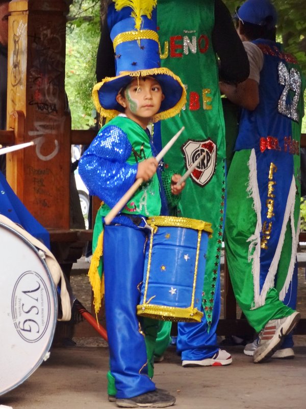 Little Carnival drummer