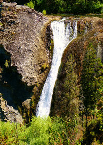 Waterfall at end of Portrero de las Funes