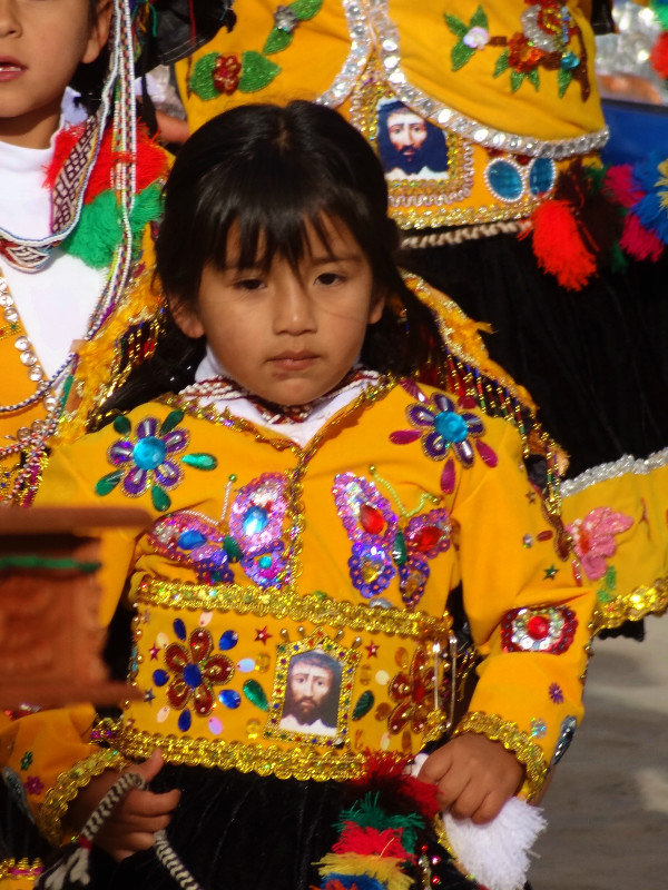 little dancer with El Senor image on her shirt