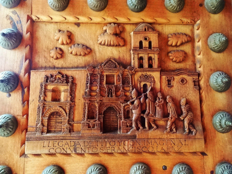 fine carvings on basilica's doors depicted the story of Virgin of Copacabana