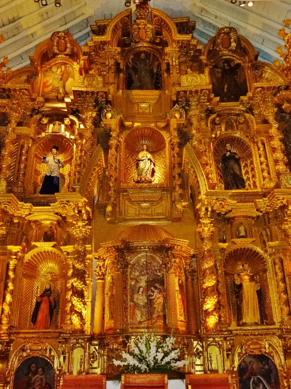 one of a zillion, baroque, gilded altars