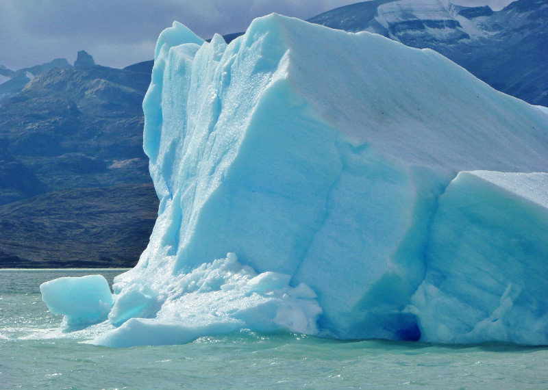 giant classic iceberg