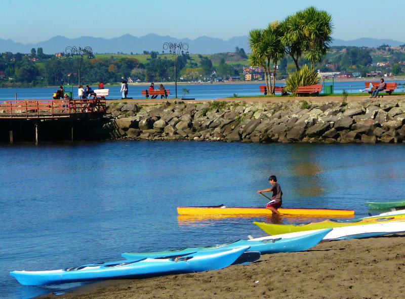 kayaks and pleasure jetty