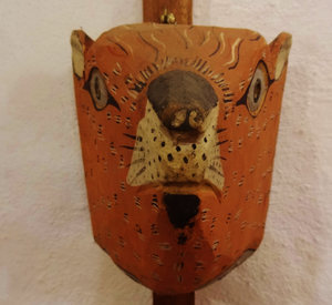 indigenous mask in estancia museum