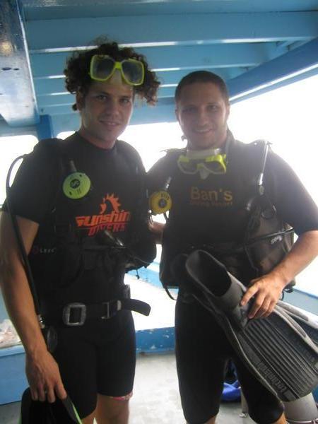 Roy and Andrew getting ready to dive