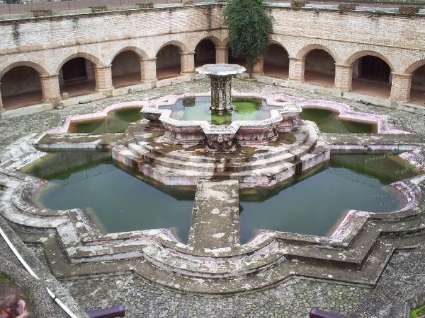 A fountain inside La Merced
