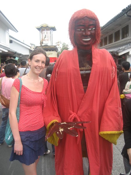 Oversized man that i was made to have a picture with...awkward!