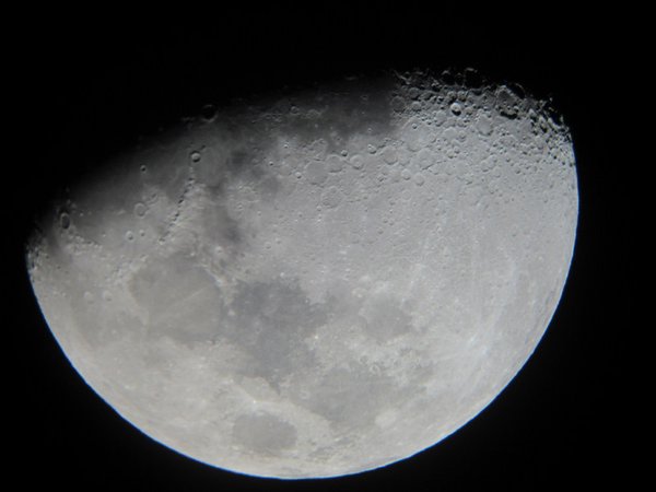 La Lune vue du téléscope