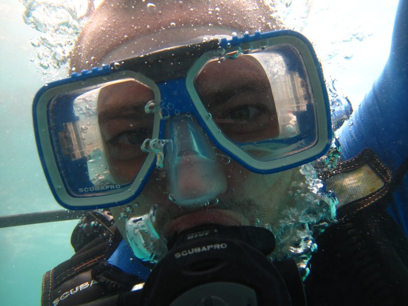 Ellory scubu diving