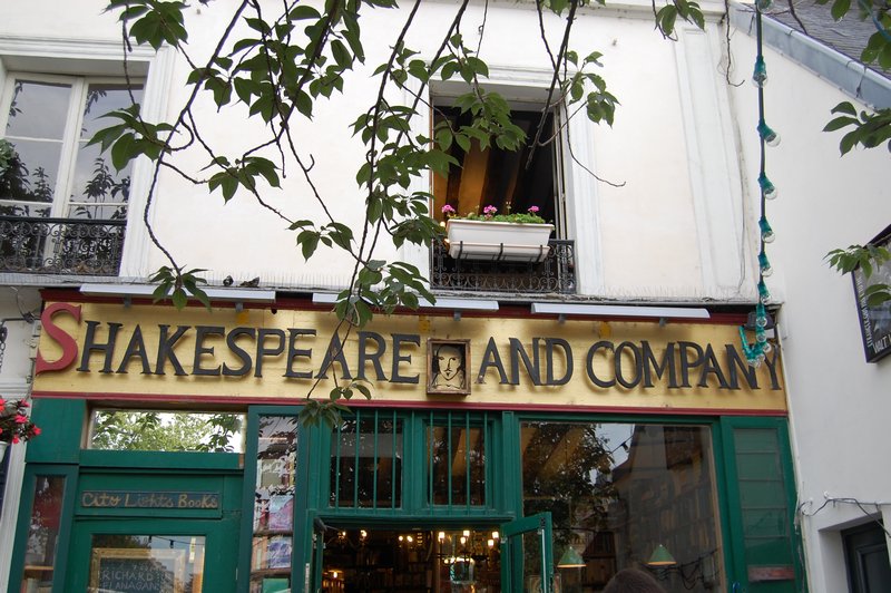 Shakespeare & Co, Latin Quarter, Paris