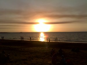 An Aussie sunset at Mindil Beach