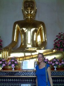 Oldest buddha in Thailand at 1200 years old (the gold one)