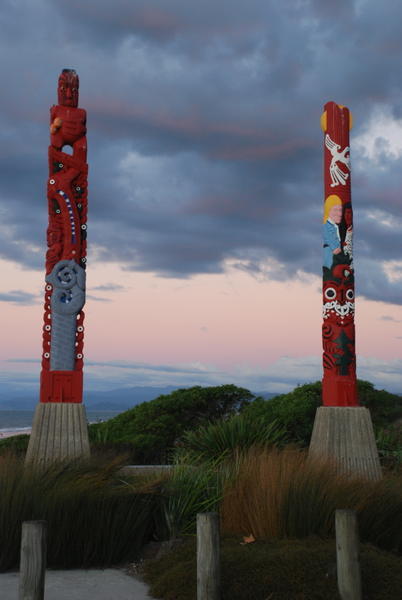 Totem poles at Opotiki