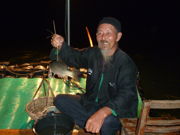 chinese fishing showman