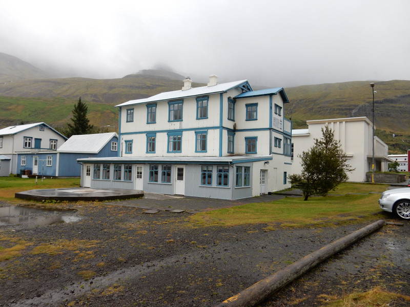 Snaefell Hotel