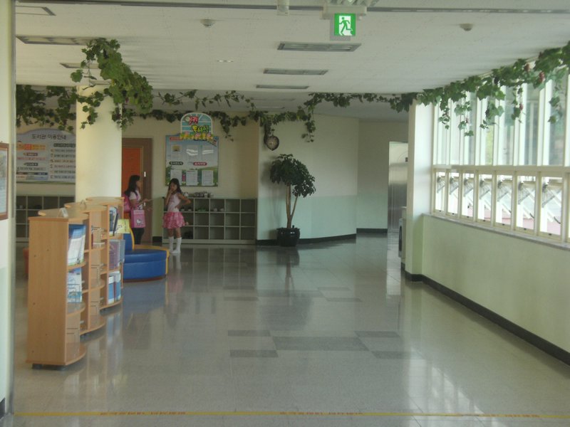 A hallway at school :)