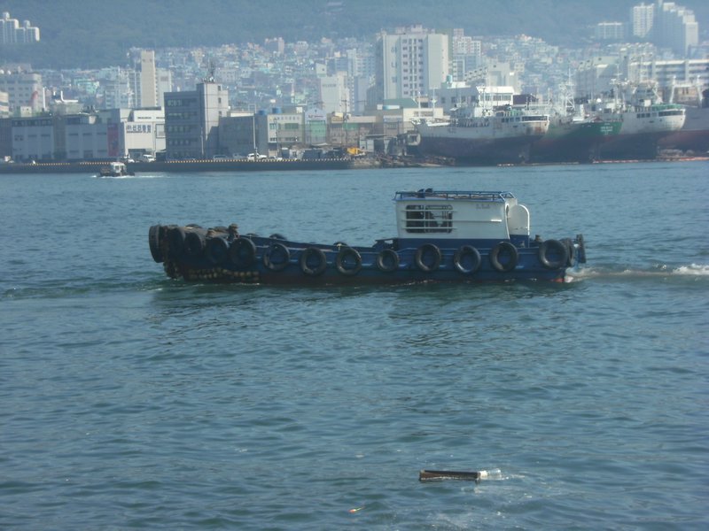 Korean tug boat :)