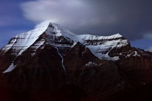 Mt.Robson at dark